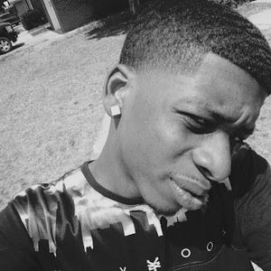 Meet your Posher, Quawn